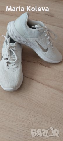 Маратонки NIKE , снимка 5 - Маратонки - 38406325