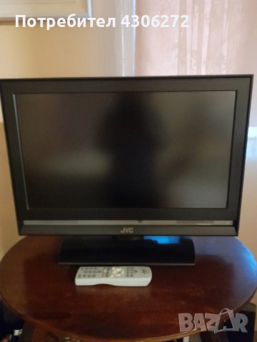 Телевизор JVC, 65 см екран, снимка 2 - Телевизори - 53941528