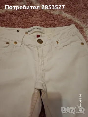 Бели Дамски Дънки , снимка 4 - Дънки - 49547656