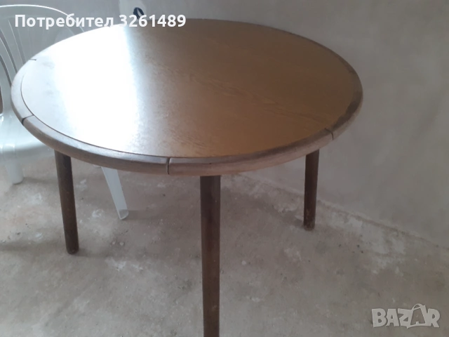 Дървена кръгла маса, снимка 2 - Маси - 53229349