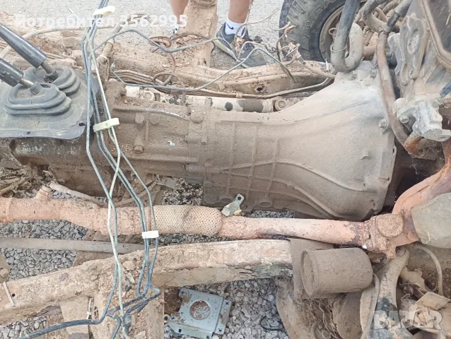Мицубиши L200  2,4 бензин на части, снимка 5 - Автомобили и джипове - 55351202