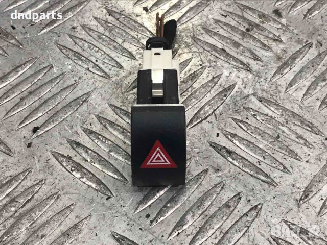 Бутон аварийни светлини Skoda Octavia 2010г.