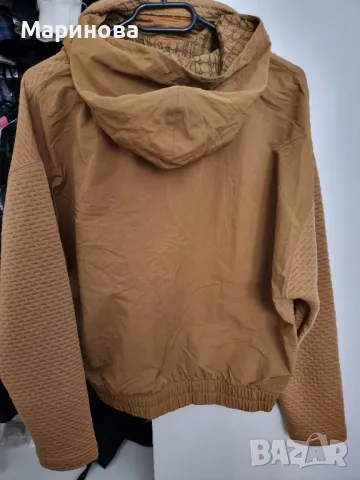 Дамско горнище , снимка 2 - Суичъри - 49623320