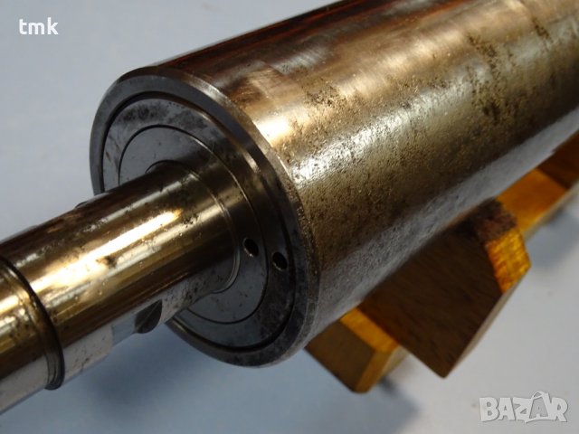 шпиндел за шлайф Femina 6.554/1 Ø80mm 2850 min-1, снимка 10 - Резервни части за машини - 37033581