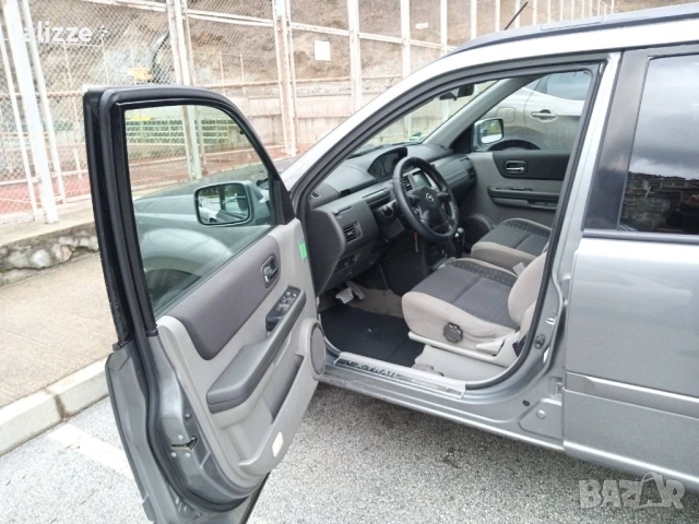 Nissan Xtrail Columbia Edition, снимка 16 - Автомобили и джипове - 54291679