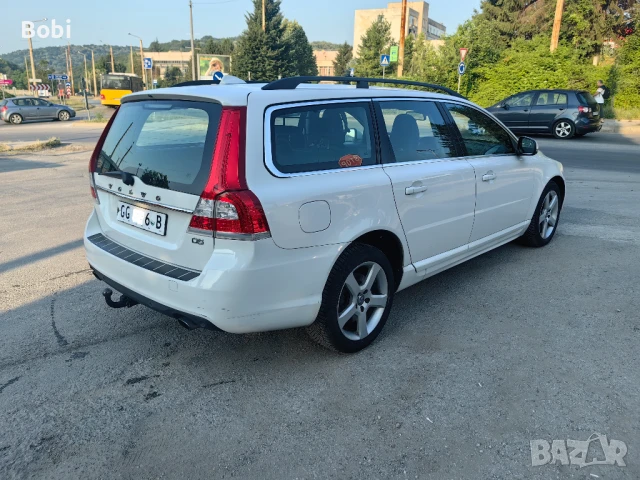Volvo V70 V70 D5Automatic, снимка 6 - Автомобили и джипове - 50707450