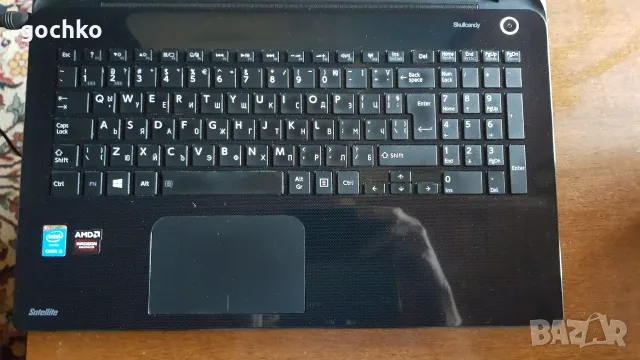 TOSHIBA Satellite L50-B-1DL, снимка 2 - Лаптопи за работа - 56071325