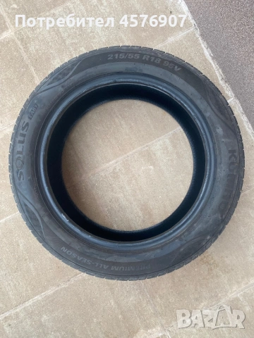 Гуми/Гума Kumho Solus 215/55/18 dot 16/24 грайфер 6,7, снимка 3 - Гуми и джанти - 53957734
