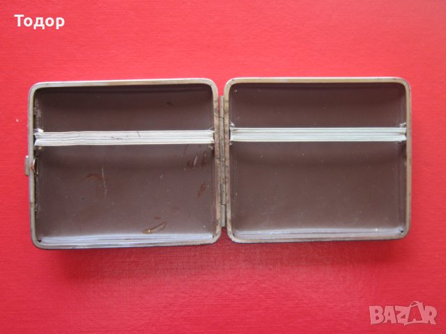 Уникална немска армейска табакера 3 Райх Д Р П, снимка 5 - Табакери - 30078555