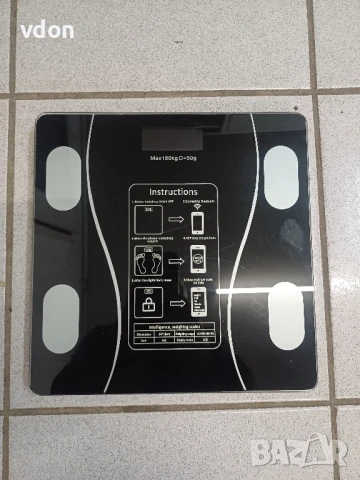 Електронен смарт кантар за измерване на кг, мазнини, вода и др
