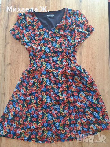 Ефирна рокля на цветя S размер 