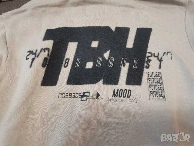 Бял мъжки суичър Bershka размер XS EU, снимка 6 - Спортни дрехи, екипи - 48493782