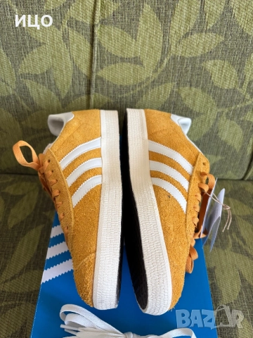 Нови велурени маратонки Adidas Gazelle originals, снимка 4 - Маратонки - 52233989