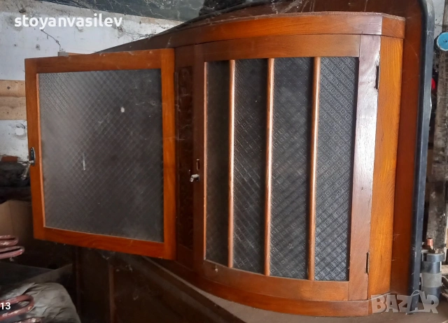 ретро соц сервизен шкаф