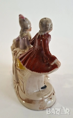 Порцеланова фигурка на дама и кавалер, снимка 3 - Статуетки - 53998243