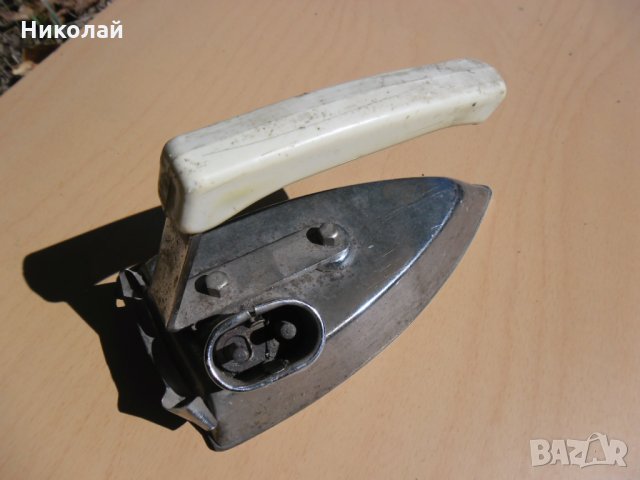 Старина ел. ютия, снимка 2 - Антикварни и старинни предмети - 29934692