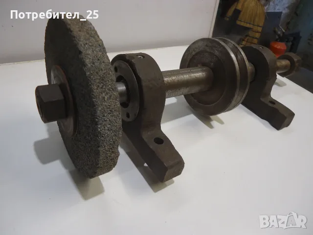 Ос за циркуляр и шмиргел, снимка 2 - Циркуляри - 56509791