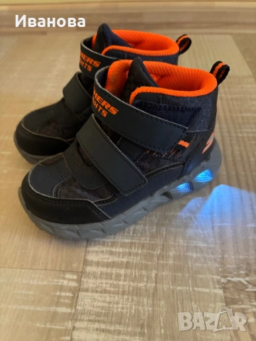 Детски светещи боти Skechers , снимка 6 - Бебешки боти и ботуши - 54294550