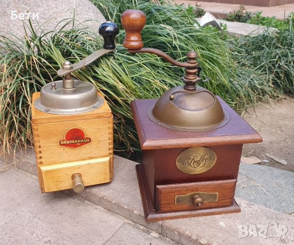 Старинни мелничики за кафе 