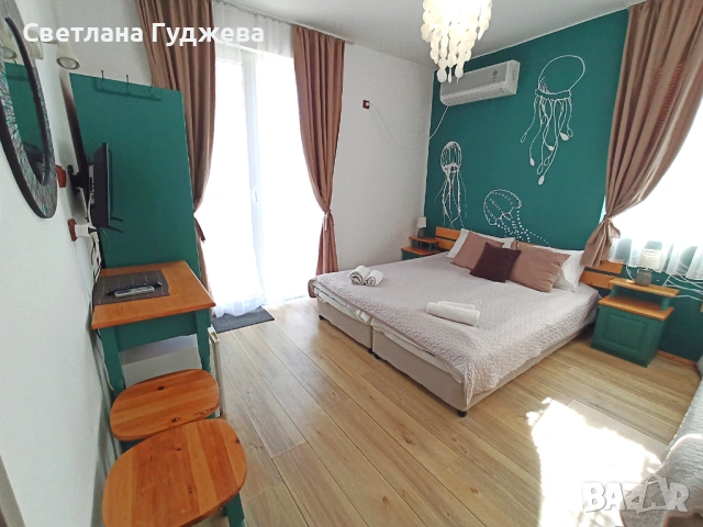 На море в къща Слънчогледите, Поморие, снимка 2 - Квартири, нощувки - 53229766