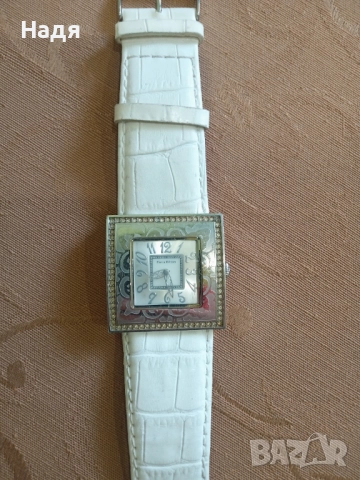 Часовник Paris Hilton, снимка 12 - Дамски - 52315612