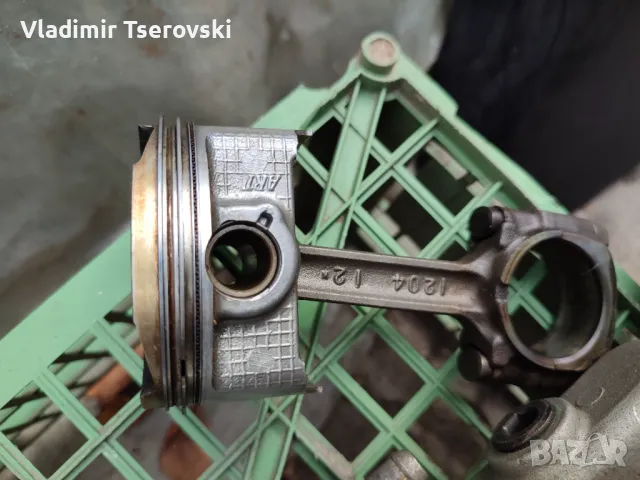 Части от Kawasaki ZXR 900., снимка 3 - Мотоциклети и мототехника - 47440481