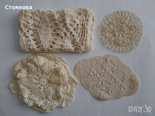 Ръчно плетени на една кука карета и салфетки, снимка 15 - Декорация за дома - 42079141