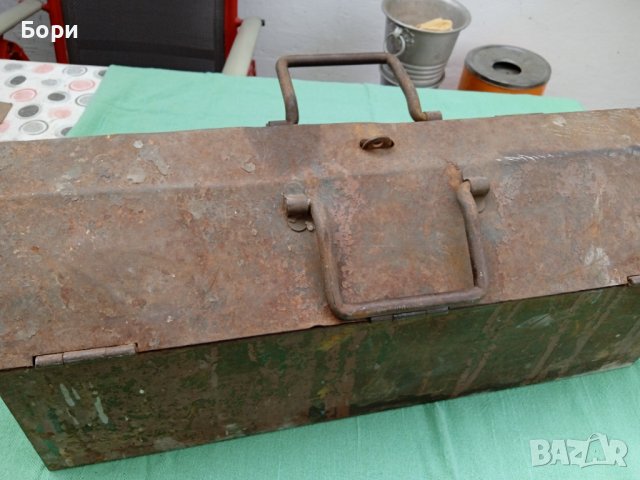 Стар метален немски куфар за инструменти, снимка 3 - Куфари с инструменти - 38514736