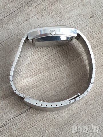 Мъжки часовник Seiko Quartz SQ 4004, снимка 5 - Антикварни и старинни предмети - 40532364