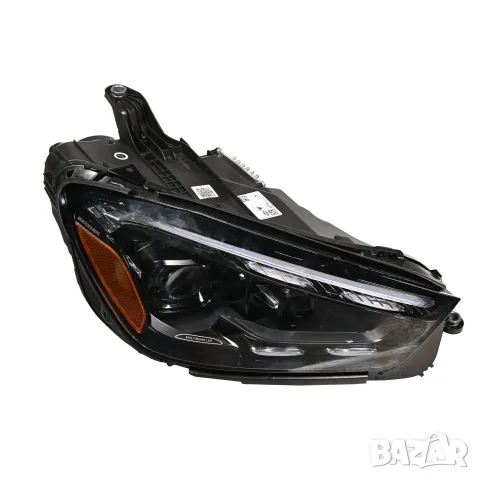 A1679069404 | Употребяван десен led фар Mercedes-Benz