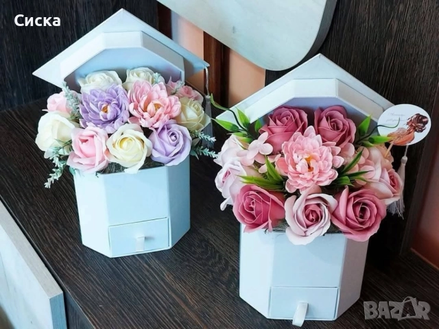 Тематични букети със 11 броя сапунени цветя от пластечен сапун за абитуриенти💃🏼 или абсолвенти, снимка 16 - Подаръци за жени - 49792923