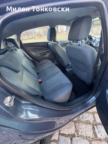 Ford Fiesta 1.6 16v Titabium, снимка 12 - Автомобили и джипове - 53315566