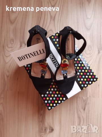 елегантни сандали с камъни, снимка 5 - Сандали - 29683124