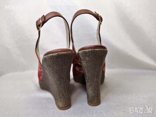 Cristhelen B. Обувки на платформа, снимка 4 - Дамски обувки на ток - 31657295