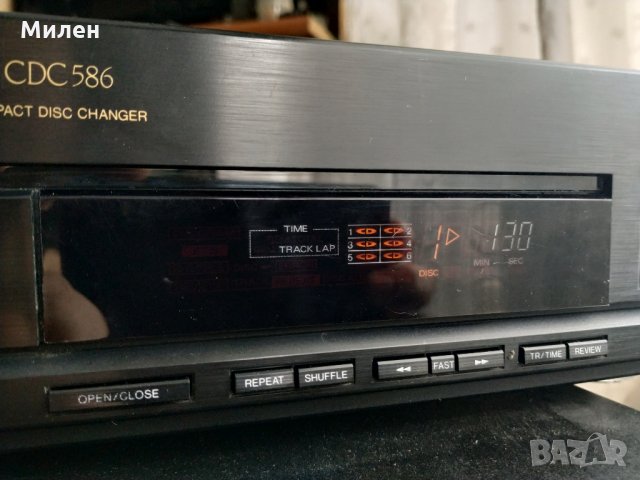 домашен CD чейнджър Philips CDC586, снимка 3 - Аудиосистеми - 30267312