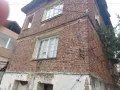 Самостоятелна стара къща за продажба в гр Петрич, снимка 2