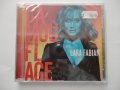 Lara Fabian/Camouflage, снимка 1 - CD дискове - 33709047