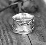 Голям сребърен пръстен с роза, снимка 3