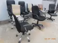 Продавам тези въртящи столове на колелца и за бар, снимка 1