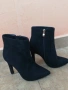 Елегантни нови черни велурени боти, номер 36, снимка 2