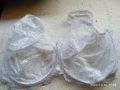 Огромен сутиен размер 95 L, снимка 1