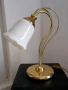 Елегантна нощна лампа с матов абажур от Англия, снимка 2
