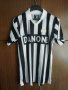 Juventus 1992 1993 1994 тениска фланелка Ювентус Ретро Vintage размер М, снимка 1 - Тениски - 42026496