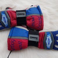 Ски ръкавици 8-12 години, снимка 9 - Зимни спортове - 38967719