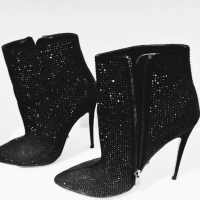 Дамски елегантни ботички на тънко токче, снимка 9 - Дамски обувки на ток - 43886741