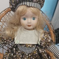 порцеланова кукла 30лв, снимка 1 - Колекции - 42420528