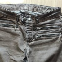 НОВ дамски панталон тип дънки,ЕМ размер, снимка 1 - Дънки - 30383516