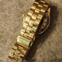Часовник Marc Jacobs, снимка 4 - Дамски - 22874950
