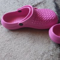 Детски кроксове за момиче , снимка 5 - Детски сандали и чехли - 42228779