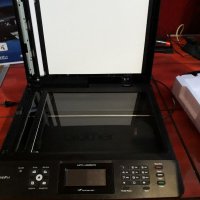 Цветен принтер и скенер, снимка 2 - Принтери, копири, скенери - 34926776